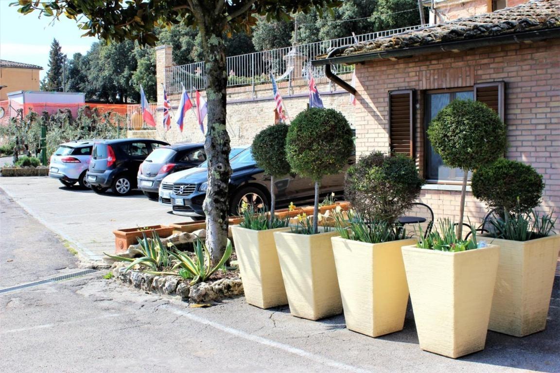 Hotel Porta Romana Di Luce Hotels Siena Exteriör bild